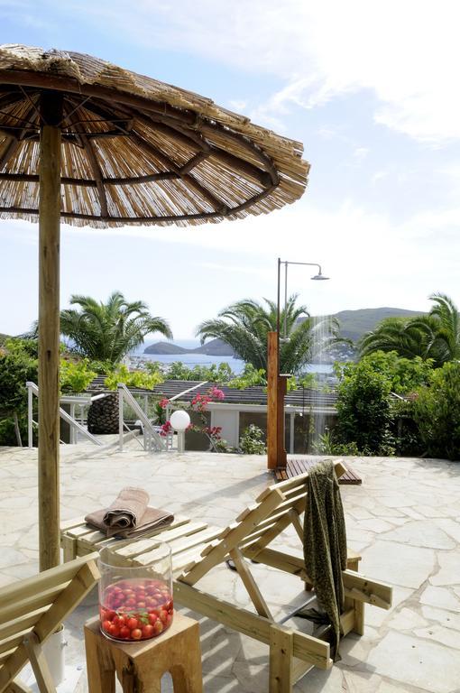 Kymothoi Rooms & Pool Bar Gavrio Exteriér fotografie