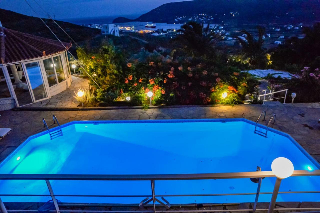 Kymothoi Rooms & Pool Bar Gavrio Exteriér fotografie